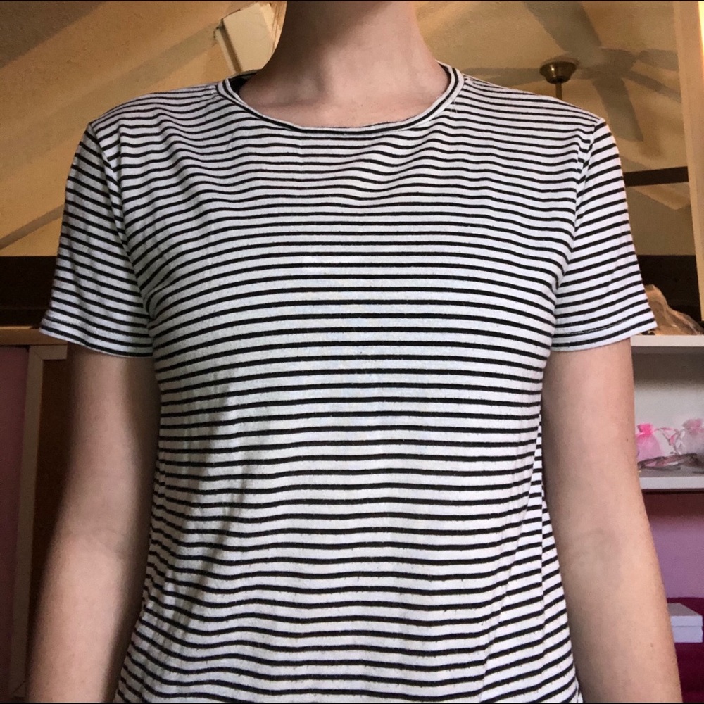 Forever 21 striped top. PLEASE GET RID OF ASAP!!!